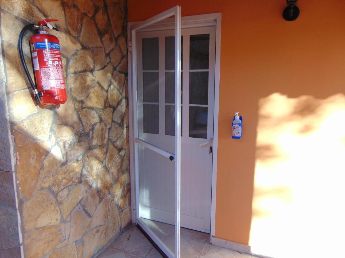 Maria Apartments - Roumanis Liapádesz Kültér fotó