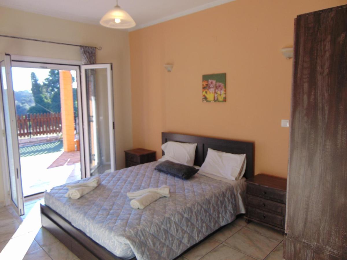 Maria Apartments - Roumanis Liapádesz Kültér fotó