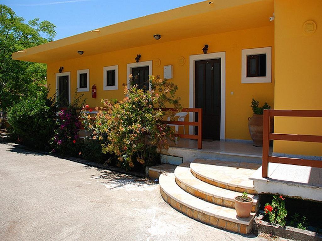 Maria Apartments - Roumanis Liapádesz Szoba fotó
